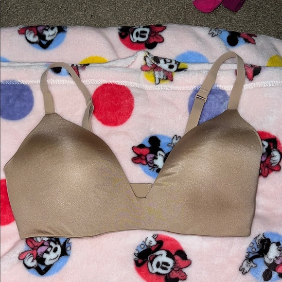 SKIMS Nude Seamless Bra From T Shirt Demi 34DD - Picture 4 of 4